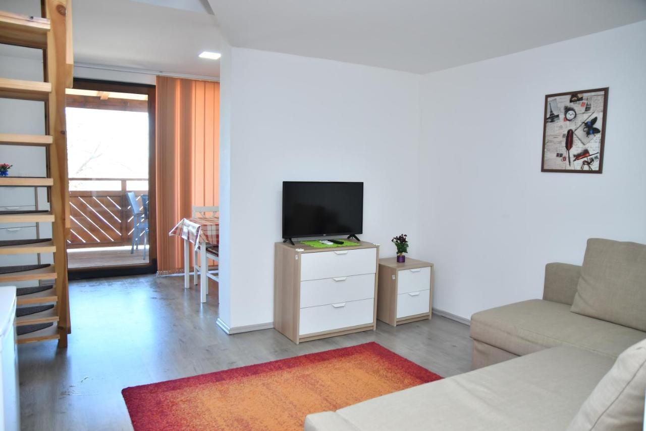 Foeveny Apartmanok Balatonfuzfo Exterior photo